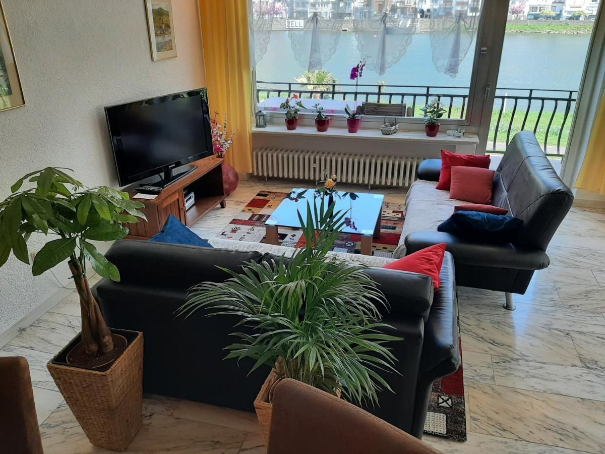 "Ferienhaus An Der Mosel" Цел ан дер Мозел Екстериор снимка