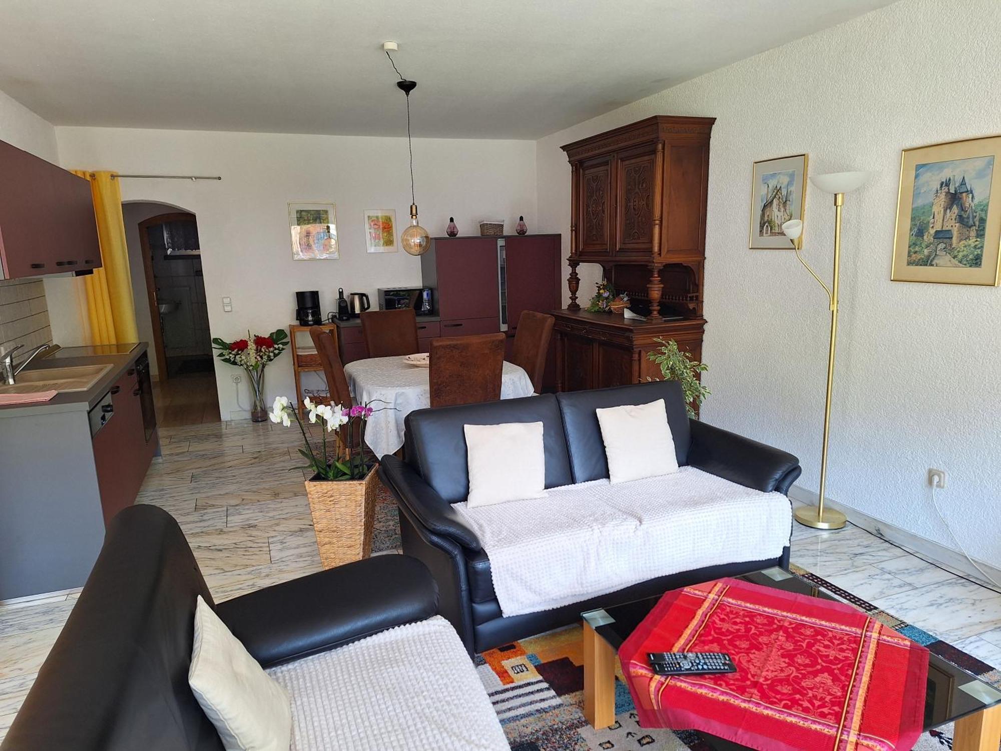 "Ferienhaus An Der Mosel" Цел ан дер Мозел Екстериор снимка