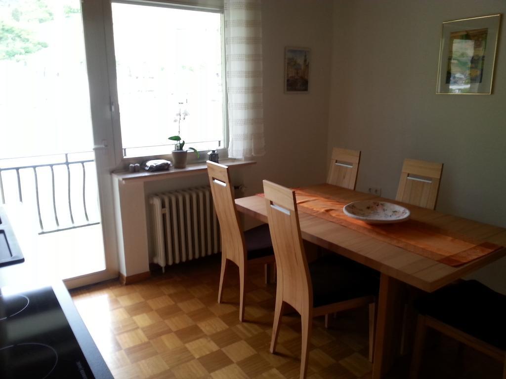 "Ferienhaus An Der Mosel" Цел ан дер Мозел Стая снимка