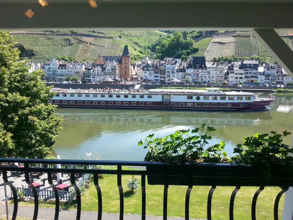 "Ferienhaus An Der Mosel" Цел ан дер Мозел Стая снимка